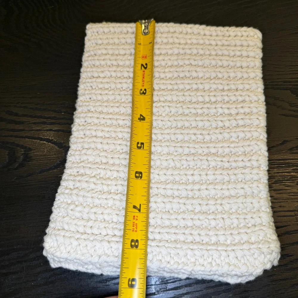 Urban Outfitters Cream Cotton Chunky Ribbed Beanie Hat Square Top
